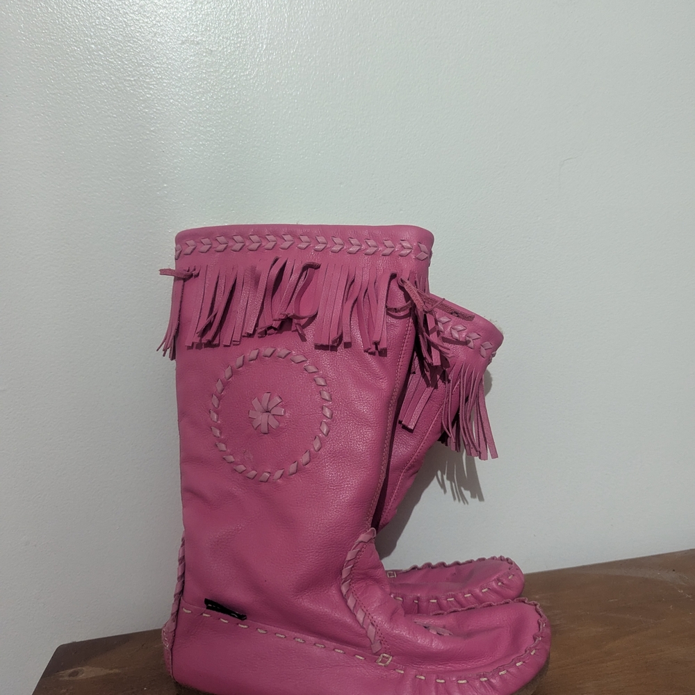 Bronx Fuchsia Leather Moccasins with Fringe
